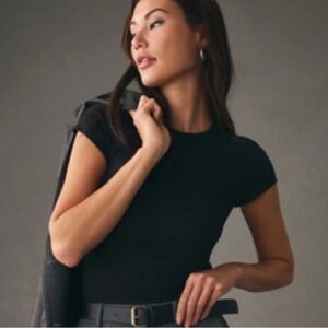 NWOT - THE BLAIR STRETCH COTTON SHORT-SLEEVE BABY TEE BY MAEVE